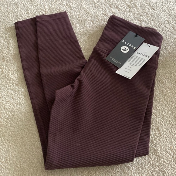 Glyder Pants - Deep plum glider brand leggings/size small
